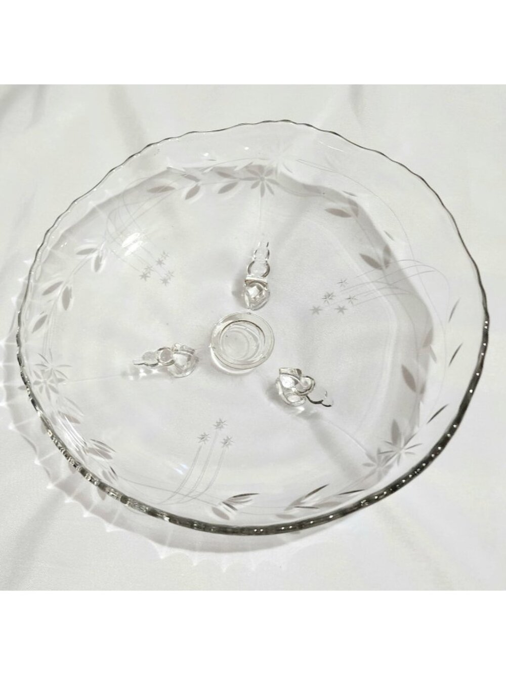 Etched Daisy Vine Tray 10" Elegant Glass scallop edge delicate dish vintage